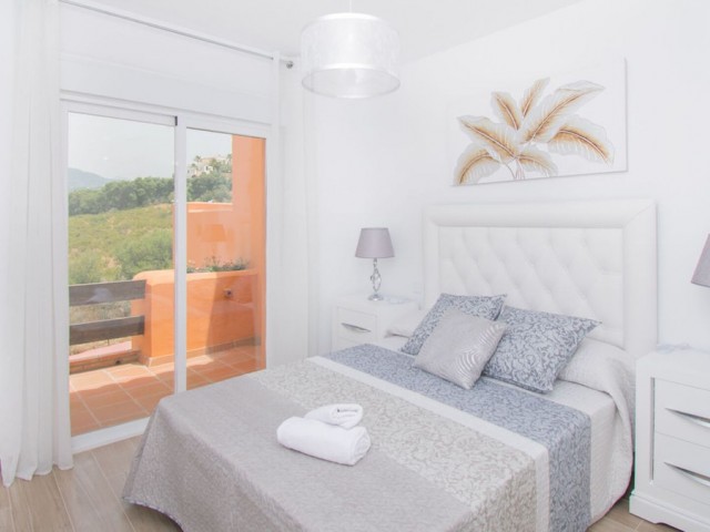 3 Bedrooms Townhouse in Benahavís
