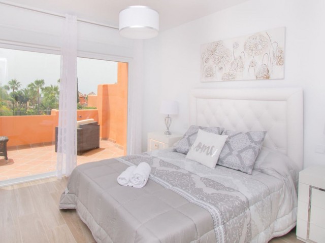 3 Bedrooms Townhouse in Benahavís