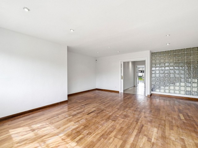 4 Bedrooms Townhouse in Nueva Andalucía