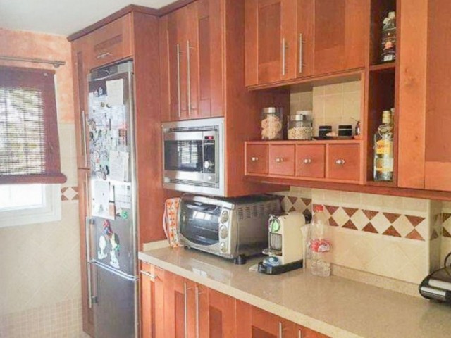 4 Bedrooms Townhouse in Nueva Andalucía