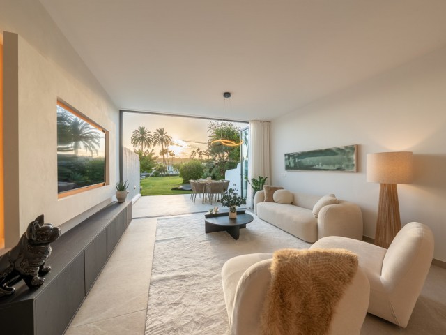 4 Bedrooms Townhouse in Nueva Andalucía