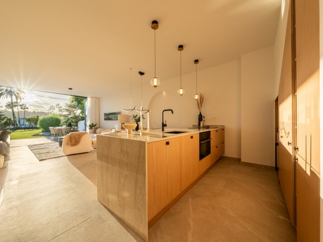 4 Bedrooms Townhouse in Nueva Andalucía
