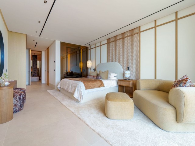 8 Bedrooms Villa in Benahavís