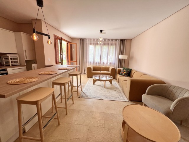 3 Bedrooms Apartment in Nueva Andalucía