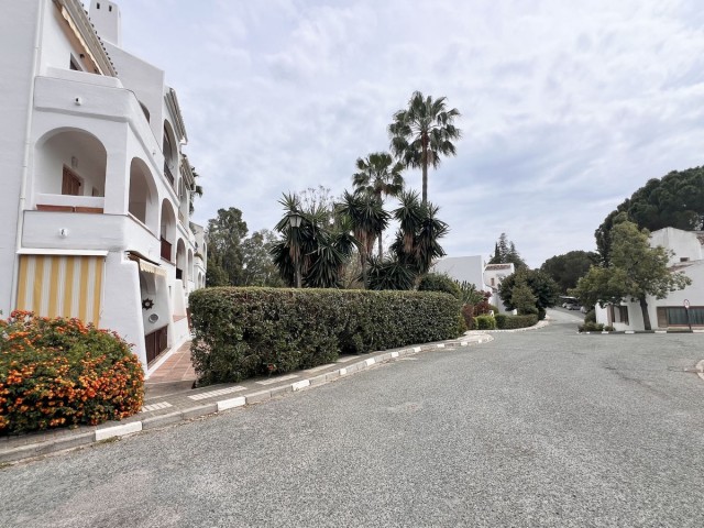 3 Bedrooms Apartment in Nueva Andalucía