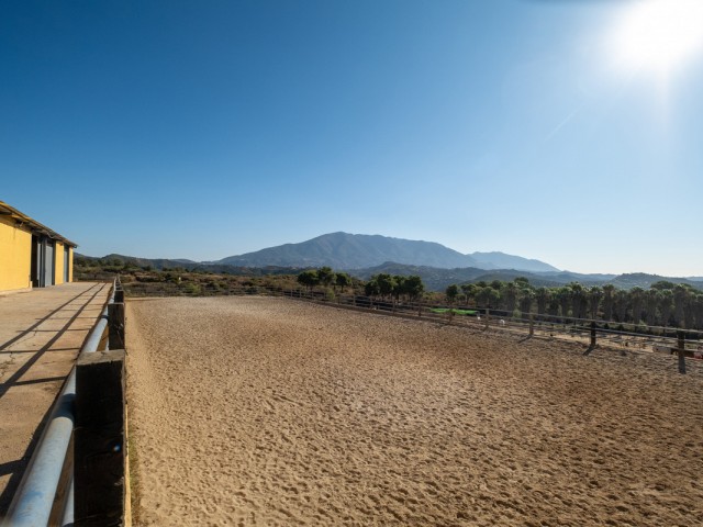 6 Bedrooms Villa in Mijas Costa