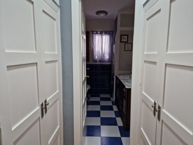 Appartement avec 2 Chambres  à Altos de los Monteros