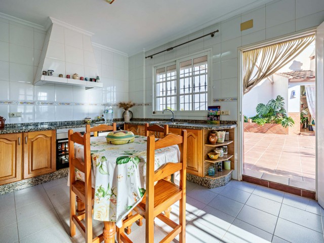 3 Bedrooms Villa in Ciudad Jardín