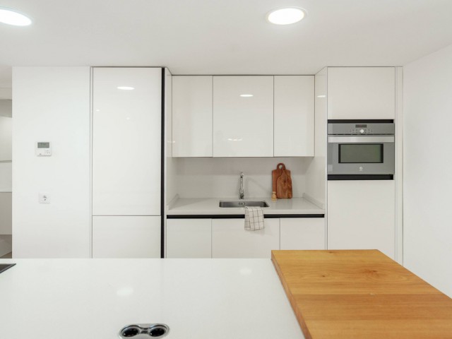 4 Bedrooms Apartment in Nueva Andalucía