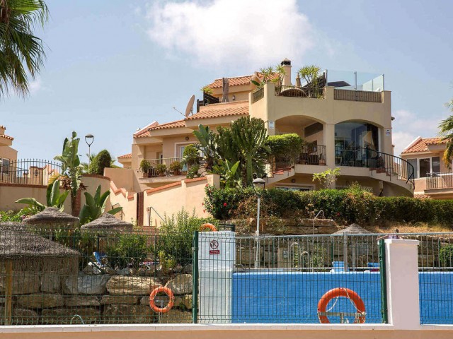 Villa, Riviera del Sol, R5308039