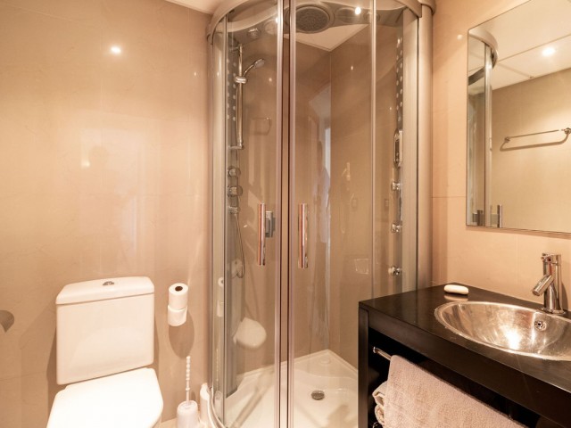 Apartamento con 2 Dormitorios  en El Paraiso
