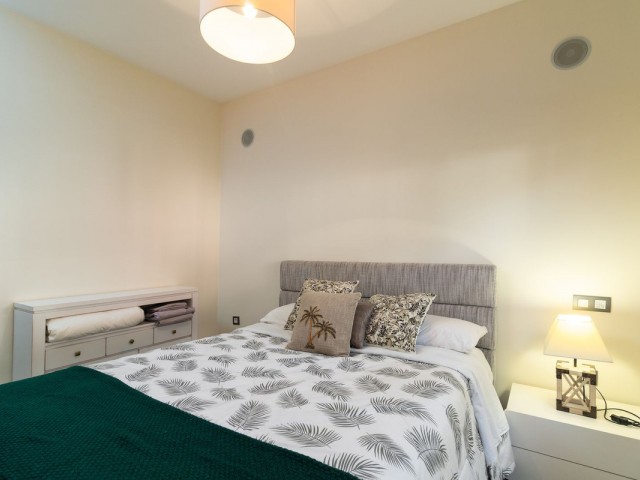 Apartamento con 2 Dormitorios  en El Paraiso