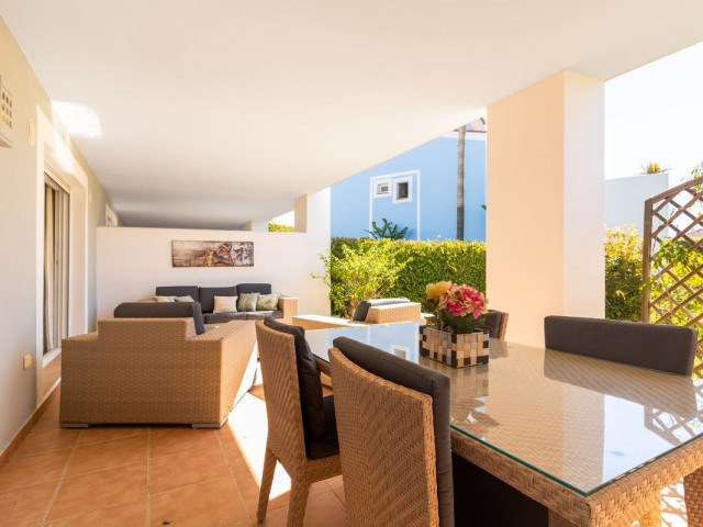Apartamento con 2 Dormitorios  en El Paraiso
