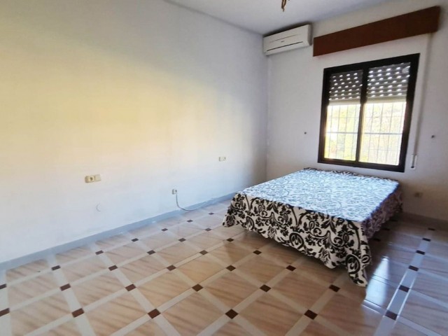 7 Schlafzimmer Villa in Benalmadena