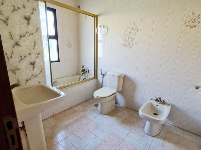 7 Schlafzimmer Villa in Benalmadena