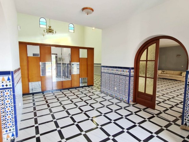 7 Schlafzimmer Villa in Benalmadena