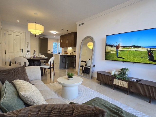 Apartment, La Quinta, R5348851