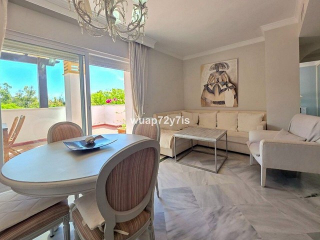 Penthouse in Nueva Andalucía