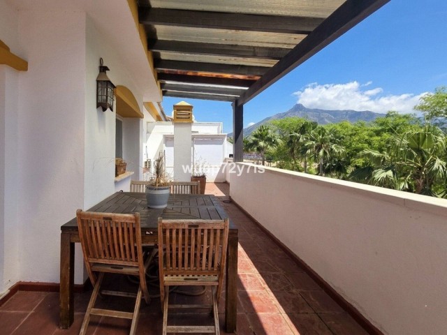 Penthouse in Nueva Andalucía