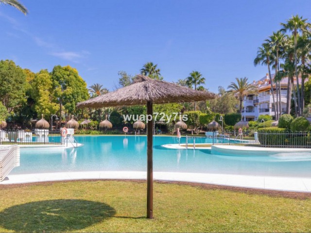 Penthouse in Nueva Andalucía