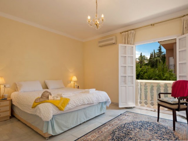 5 Makuuhuoneen Huvila Mijas Golf