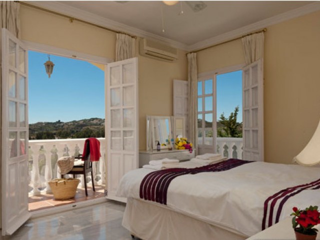 5 Makuuhuoneen Huvila Mijas Golf