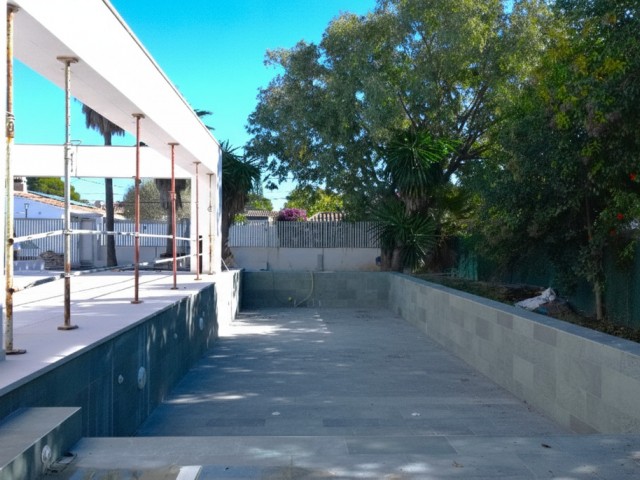 4 Sovrums Villa i Guadalmina Baja