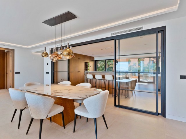 3 Bedrooms Apartment in Nueva Andalucía