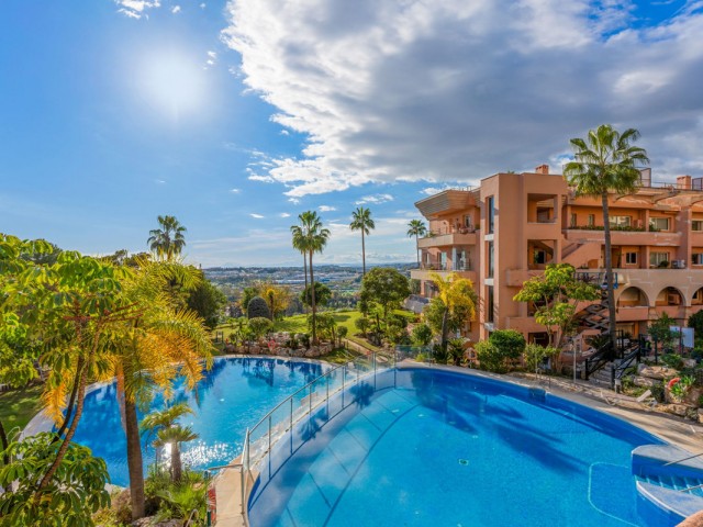 3 Bedrooms Apartment in Nueva Andalucía