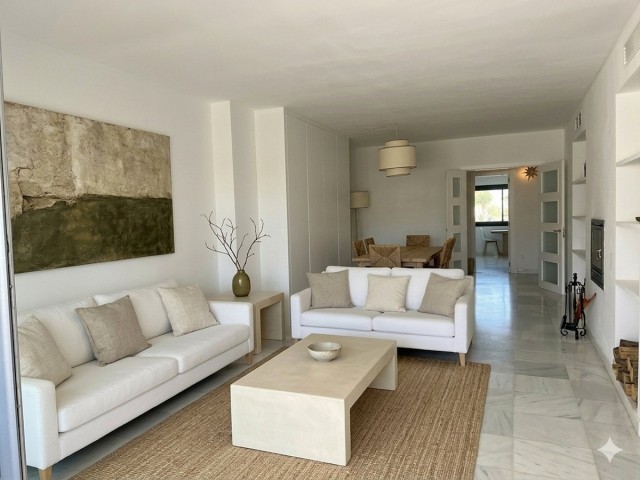 3 Bedrooms Apartment in Sotogrande