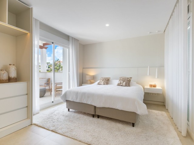 3 Bedrooms Apartment in Nueva Andalucía