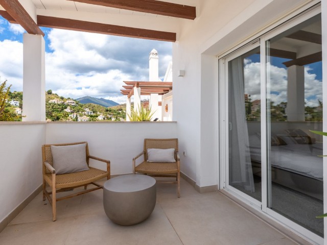 3 Bedrooms Apartment in Nueva Andalucía