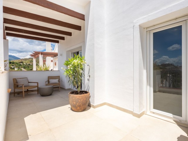 3 Bedrooms Apartment in Nueva Andalucía