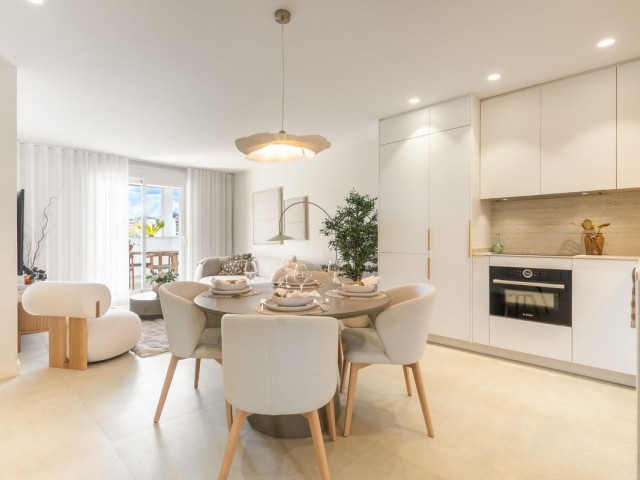 3 Bedrooms Apartment in Nueva Andalucía