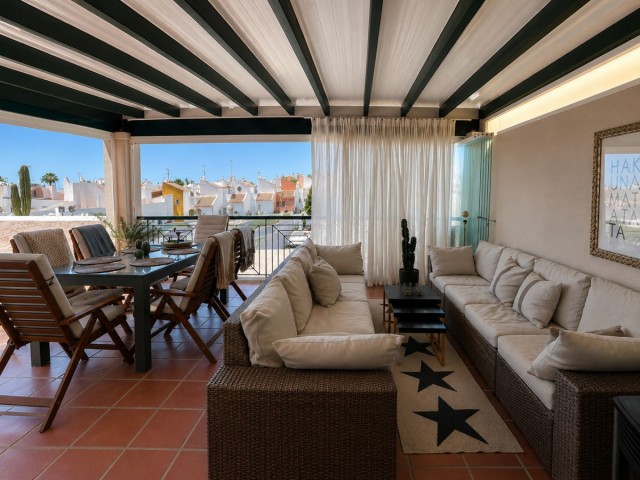 Penthouse in Nueva Andalucía