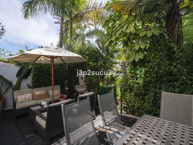 3 Bedrooms Townhouse in Nueva Andalucía