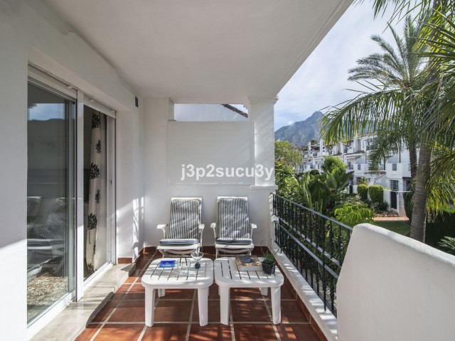 3 Bedrooms Townhouse in Nueva Andalucía