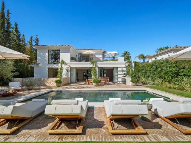 Villa, Nueva Andalucia