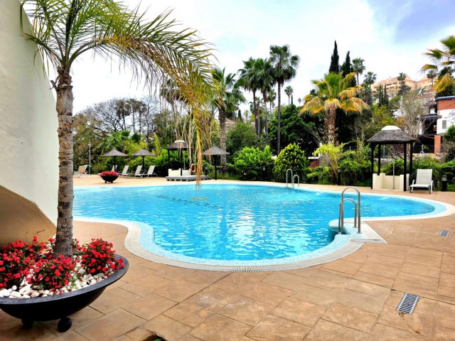 3 Bedrooms Apartment in Nueva Andalucía