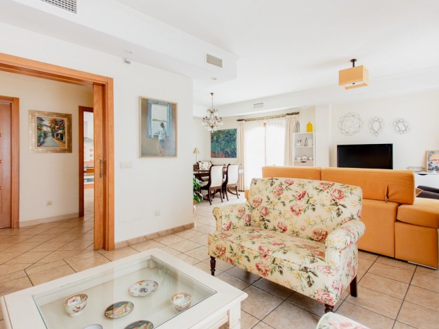 7 Soveroms Rekkehus i Estepona