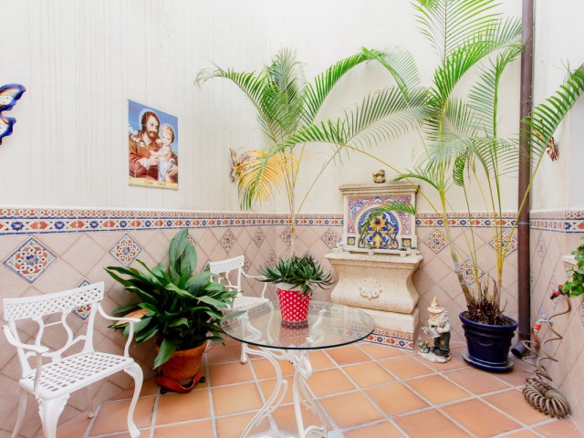 7 Soveroms Rekkehus i Estepona