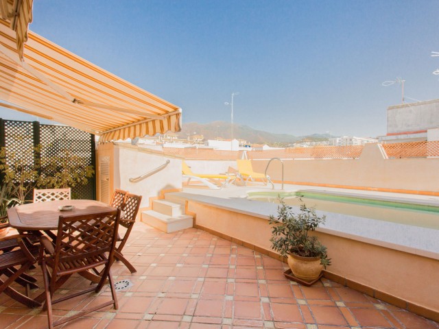7 Soveroms Rekkehus i Estepona
