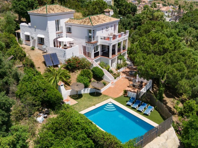 Villa, Estepona