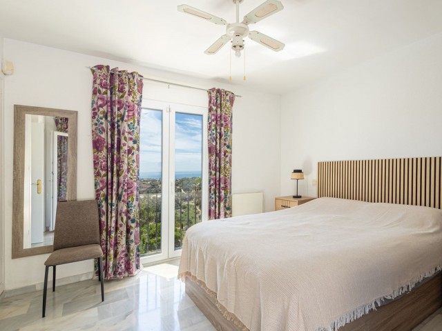 Villa avec 3 Chambres  à Estepona