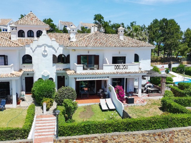 Maison mitoyenne, La Duquesa, R5393464