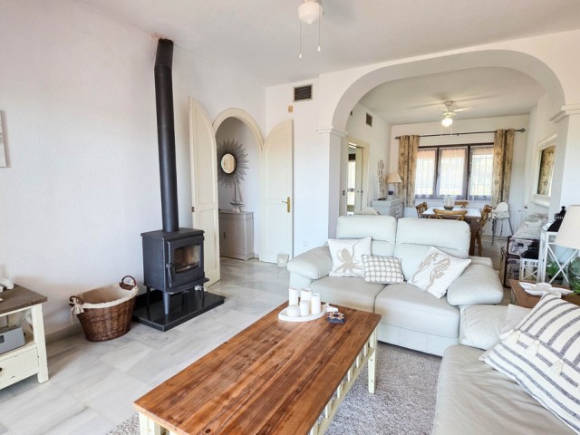 Maison mitoyenne, La Duquesa, R5393464