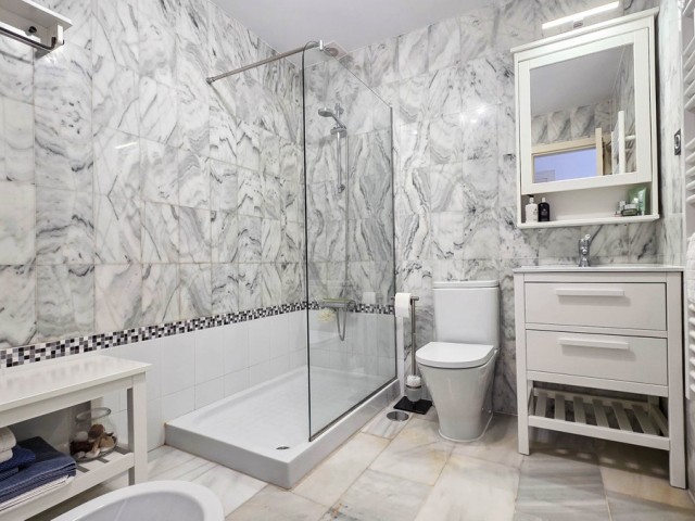 Maison mitoyenne, La Duquesa, R5393464