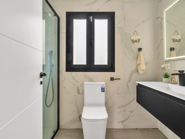 4 Sovrums Villa i Guadalmina Alta