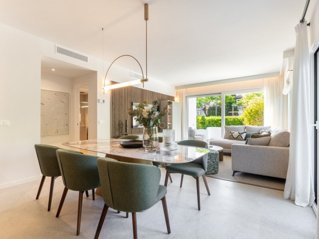 4 Bedrooms Apartment in Marbella