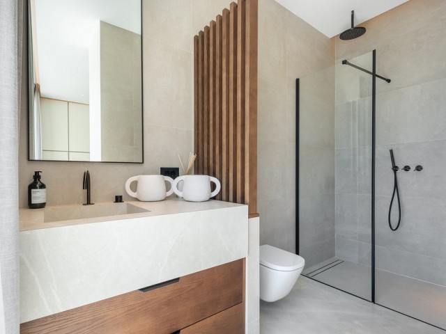 8 Sovrums Villa i Benahavís